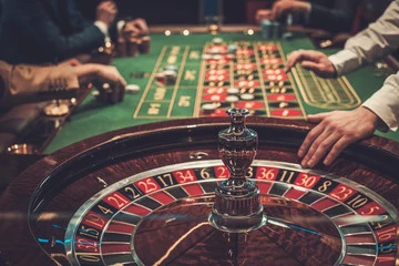 Large selection of slots and games with highly qualified dealers in the online casino GREPWIN